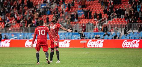 Altidore’s late goal helps Revolution earn 3-3 draw with Fire